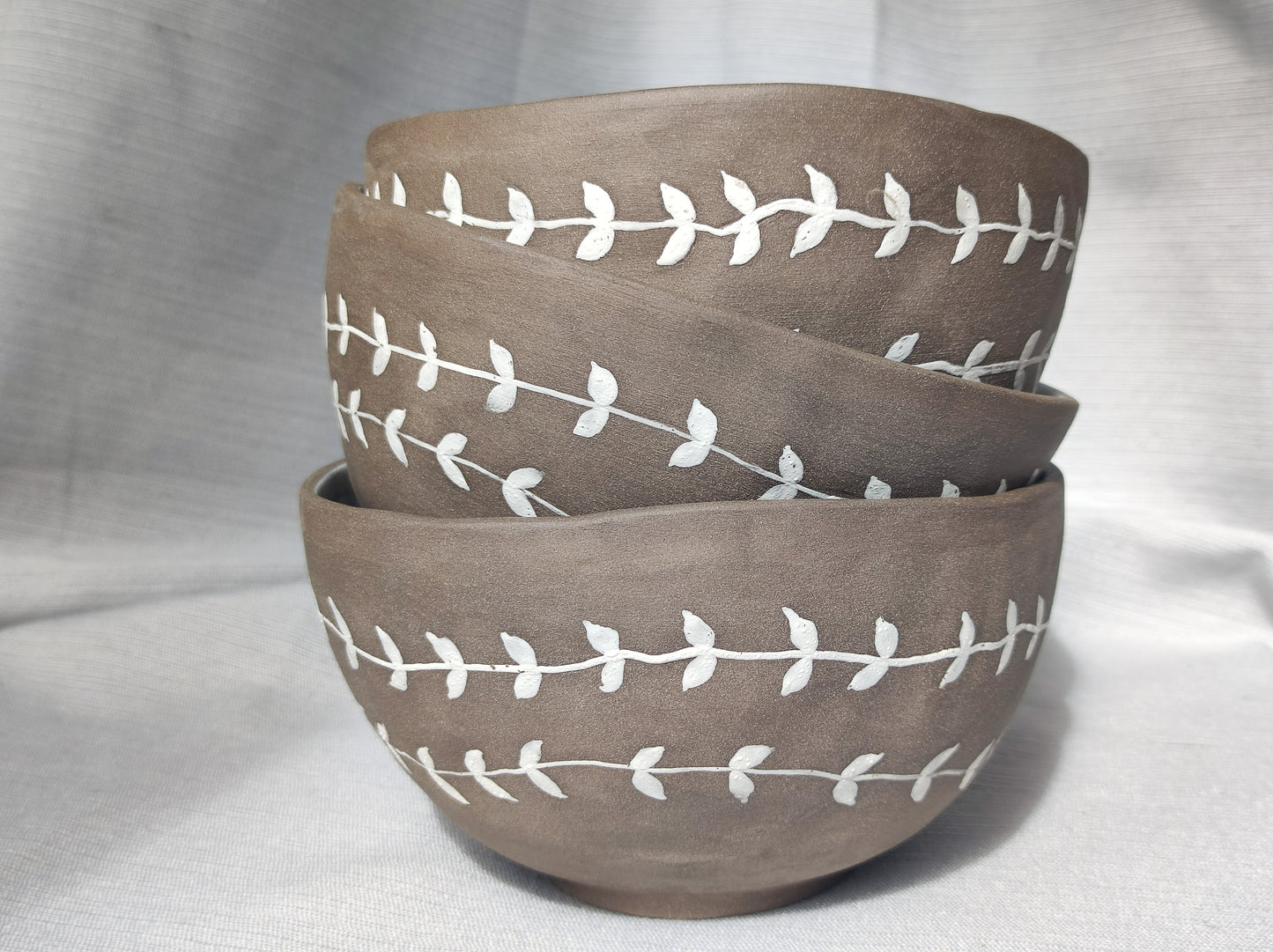 Handmade bay leaf bowl (large) - wonky uneven bowls with organic shape, ramen bowl