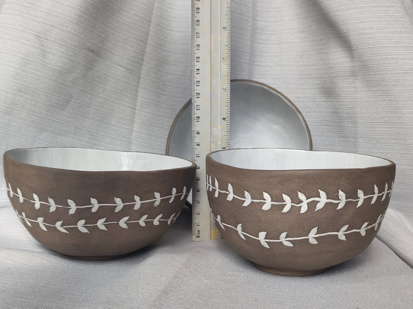 Handmade bay leaf bowl (large) - wonky uneven bowls with organic shape, ramen bowl