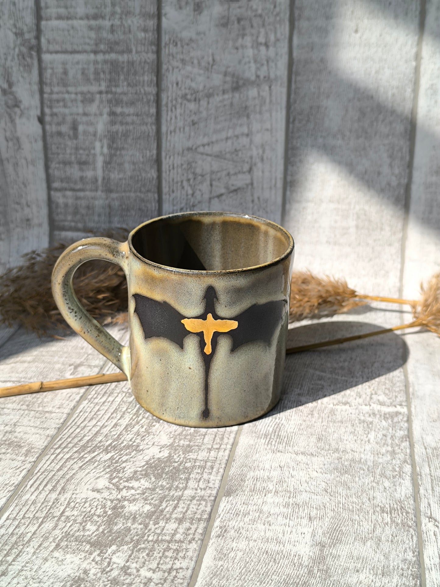 Handmade Golden Dragon mug, 350ml